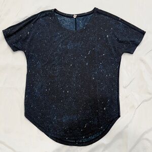 Lucy Final Reps Tee— Short Sleeve Black and Blue Speckled—Medium